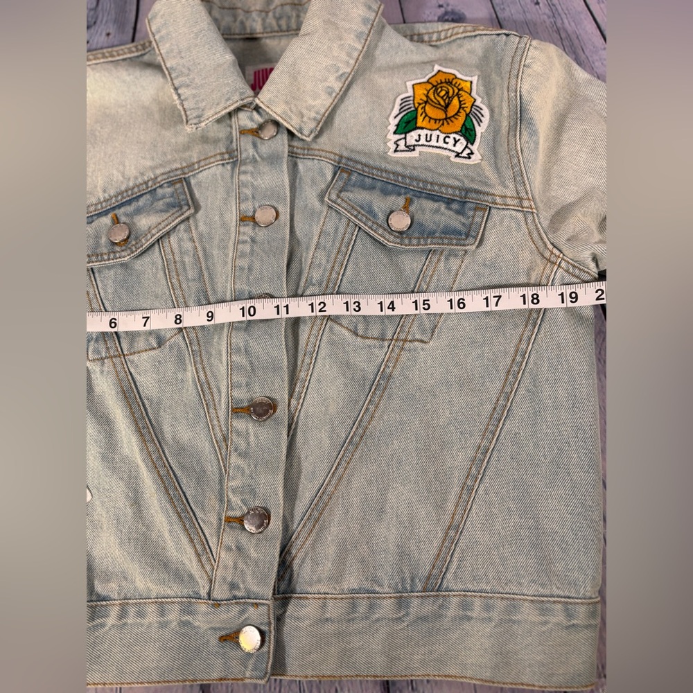 Juicy Couture Cabana Wash Tattoo Patch Distressed Cropped Urban Denim Jacket S - Picture 12 of 14
